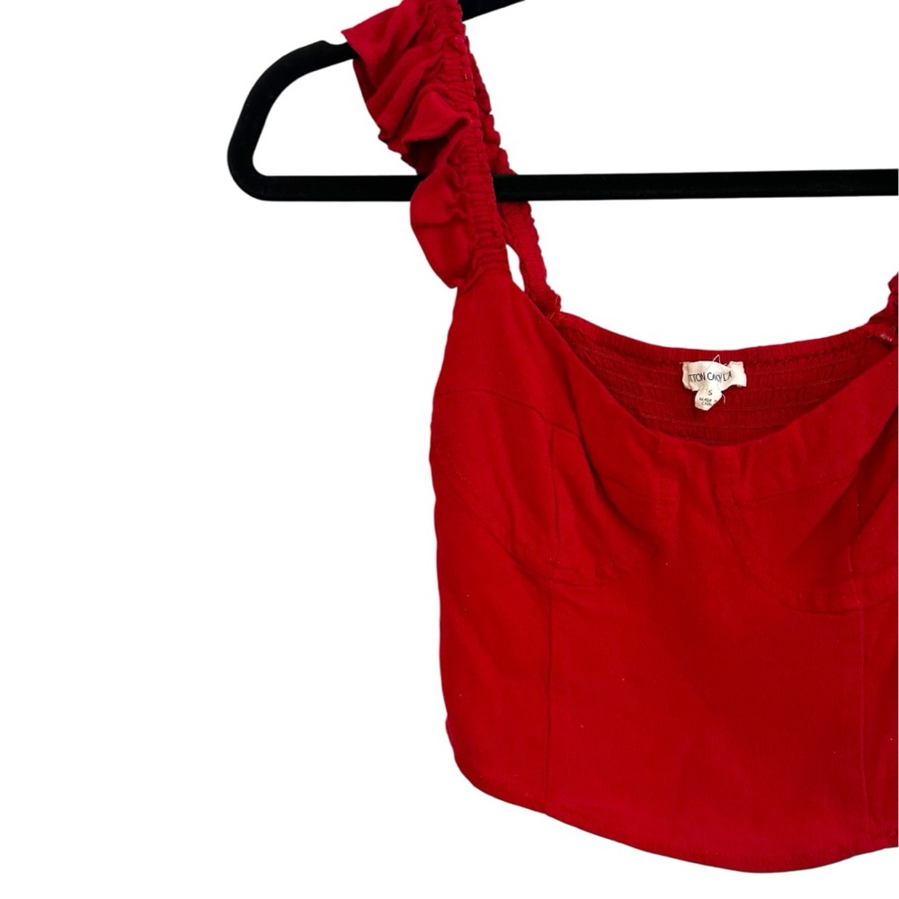 Red Ruffled‎ Crop Top - Picture 2 of 4